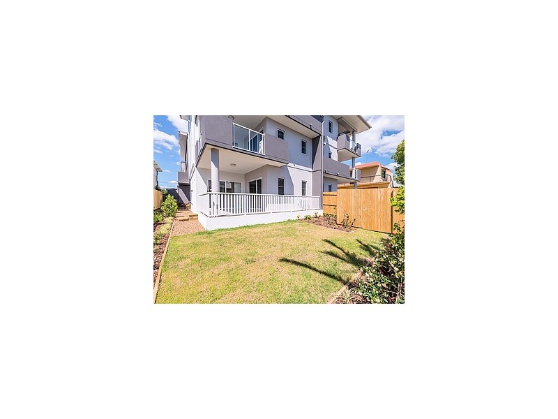 2/12 Noble Street, Clayfield QLD 4011