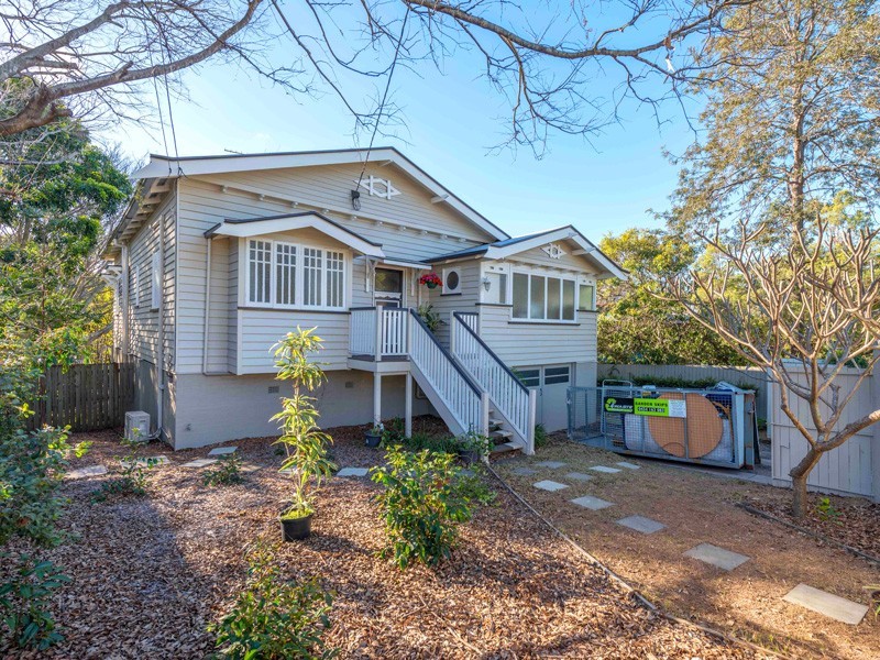 25 Elimatta Drive, Ashgrove QLD 4060