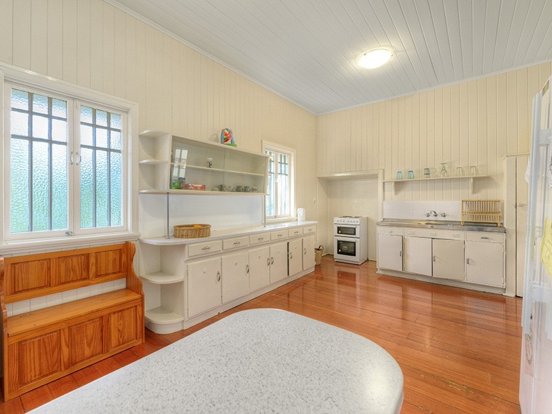 25 Elimatta Drive, Ashgrove QLD 4060