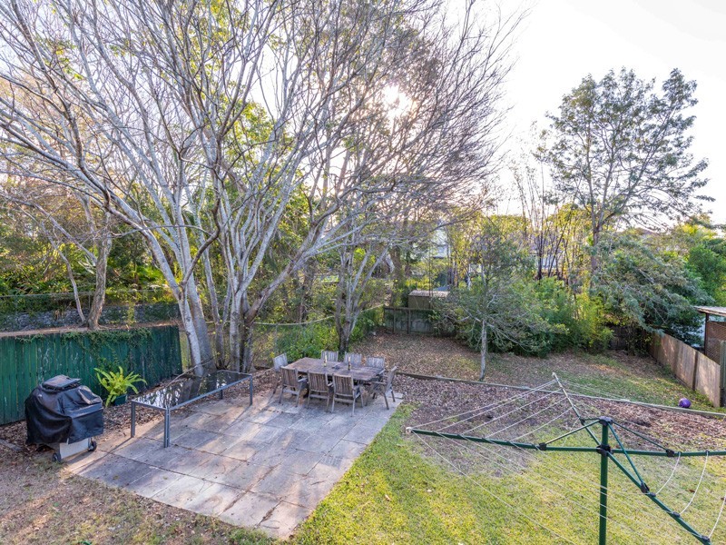 25 Elimatta Drive, Ashgrove QLD 4060