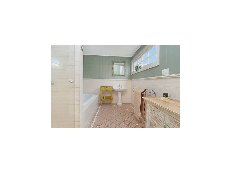 67 Clarke Street, Hendra QLD 4011