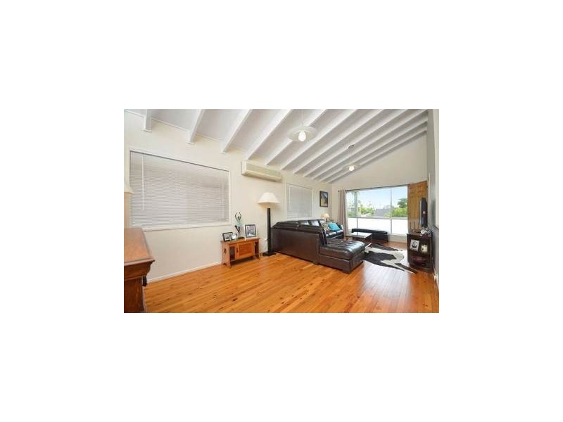 14 Duff Street, Wavell Heights QLD 4012