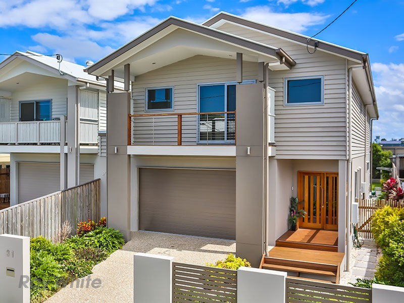 31 Raceview Avenue, Hendra QLD 4011