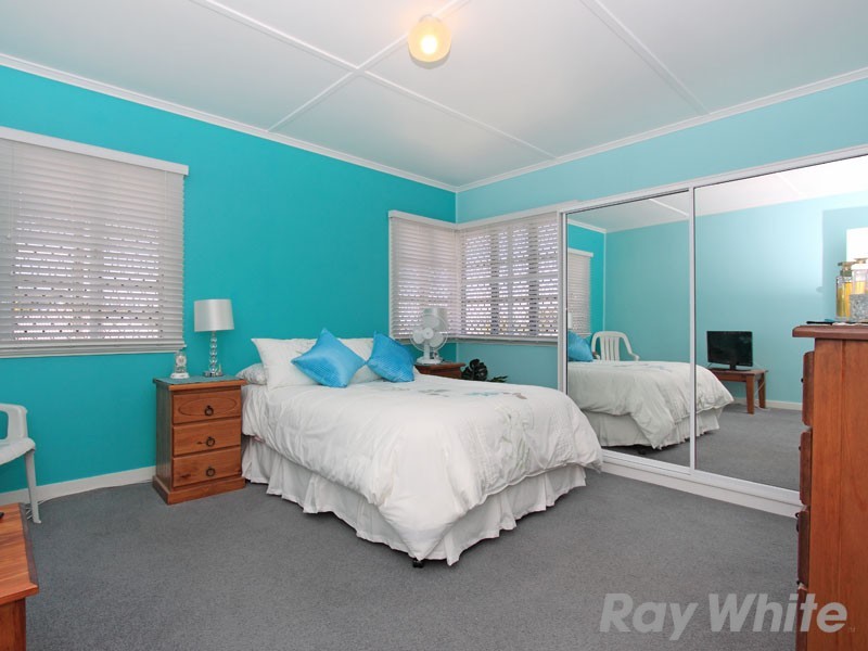 19 Allowrie Street, Stafford QLD 4053