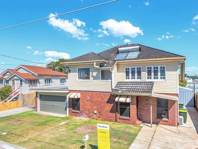 43 Raceview Avenue, Hendra QLD 4011