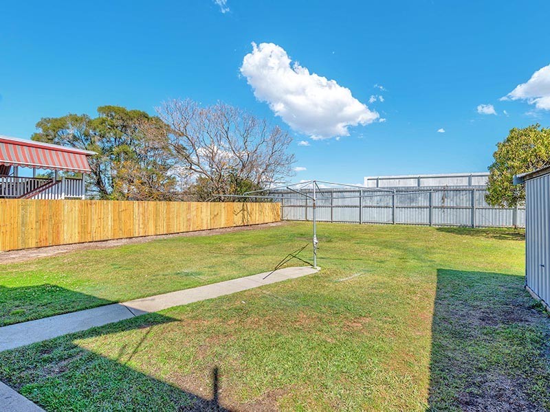 43 Raceview Avenue, Hendra QLD 4011