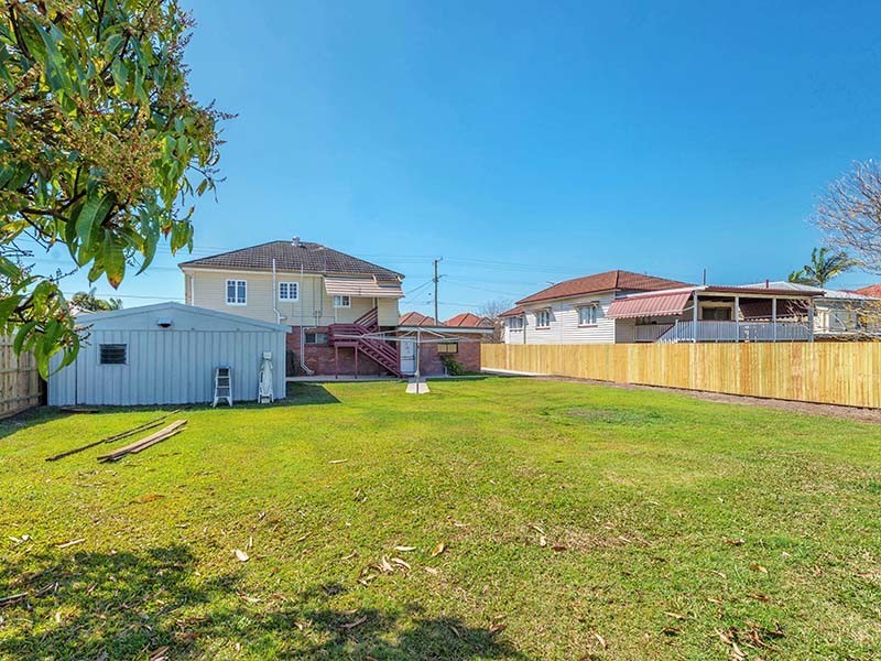 43 Raceview Avenue, Hendra QLD 4011