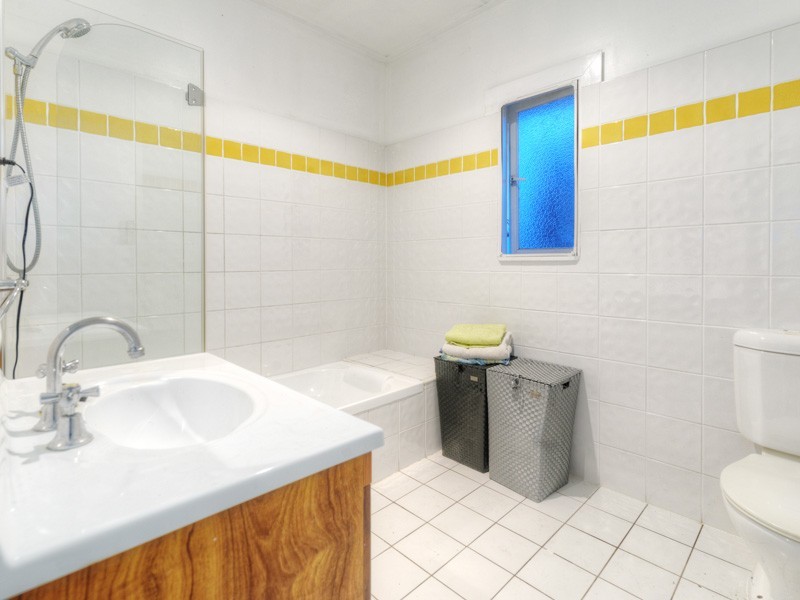 22 Tanimbla Street, Kedron QLD 4031