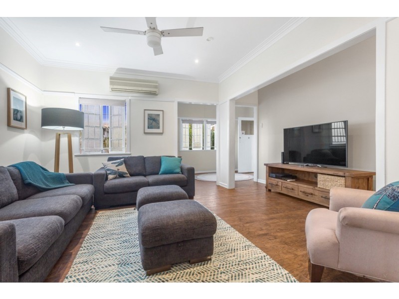 312 Rode Road, Wavell Heights QLD 4012