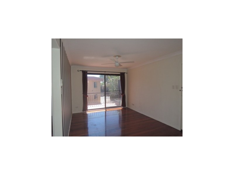 2/39 Collins Street, Clayfield QLD 4011