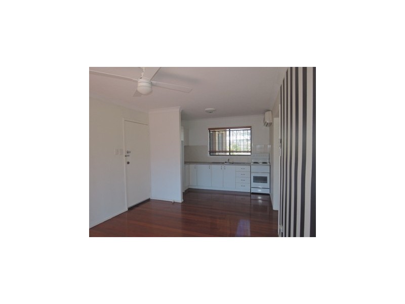 2/39 Collins Street, Clayfield QLD 4011