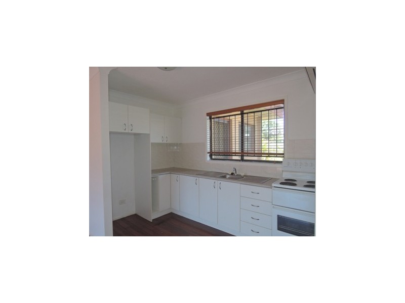 2/39 Collins Street, Clayfield QLD 4011