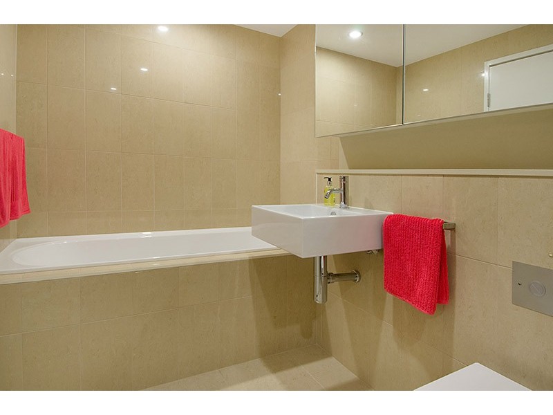 4131/37c Harbour Road, Hamilton QLD 4007