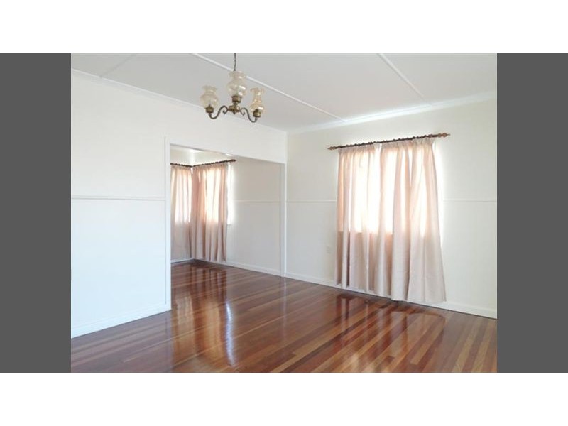 19 School Road, Stafford QLD 4053