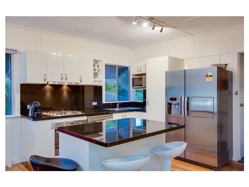 50 Thuruna Street, Stafford QLD 4053