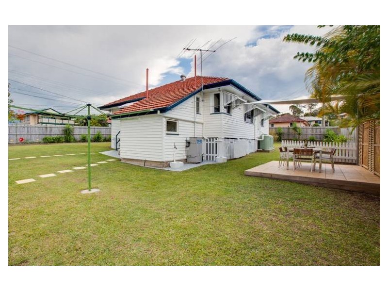 50 Thuruna Street, Stafford QLD 4053