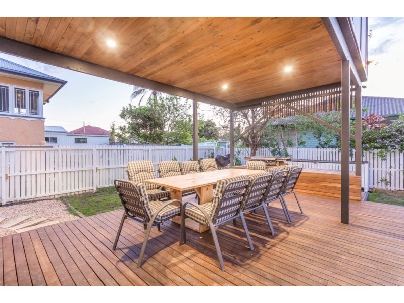 16 Willowie Street, Stafford QLD 4053