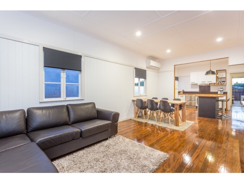 16 Willowie Street, Stafford QLD 4053