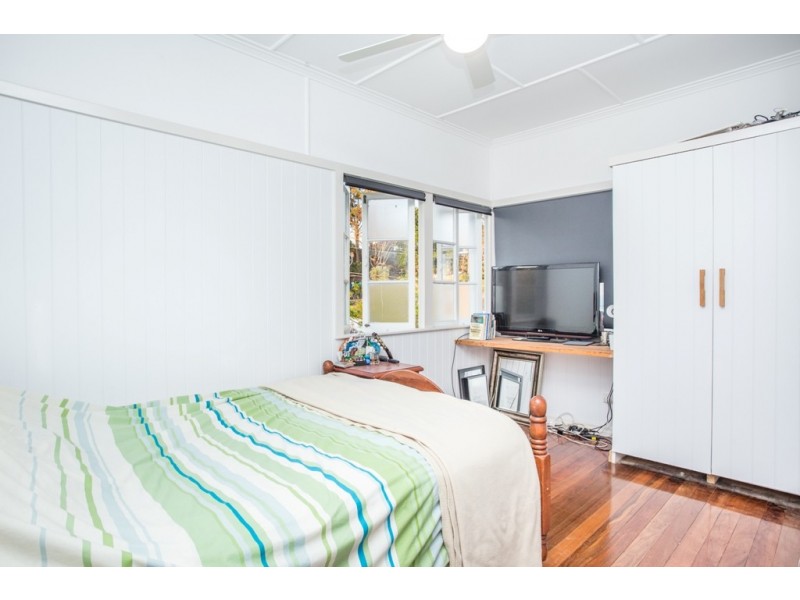 16 Willowie Street, Stafford QLD 4053