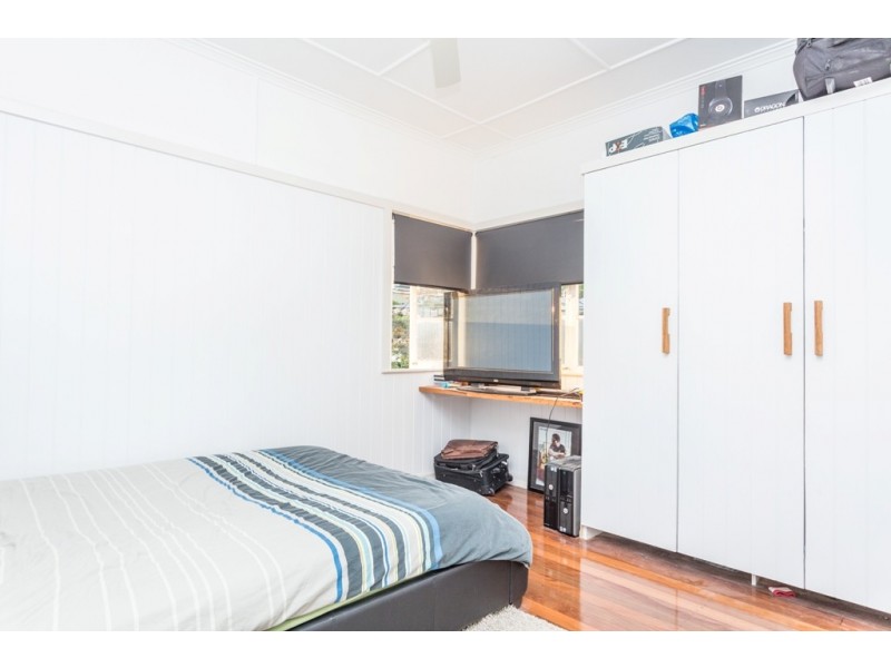 16 Willowie Street, Stafford QLD 4053