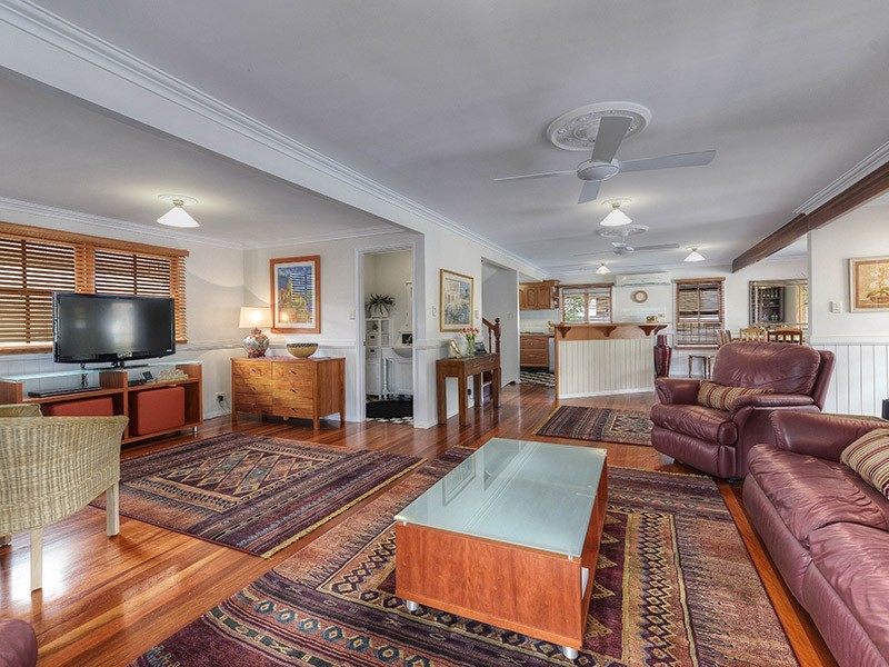 11 Cranmore Street, Red Hill QLD 4059