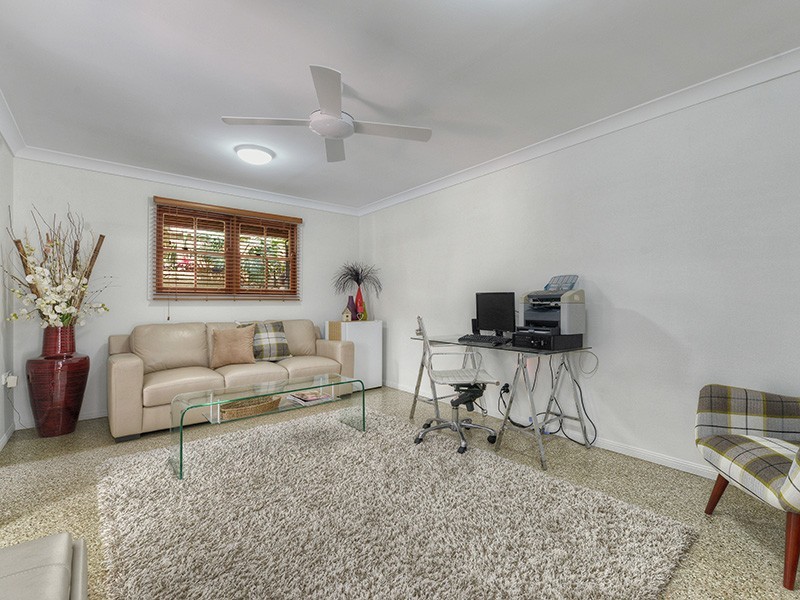 11 Cranmore Street, Red Hill QLD 4059