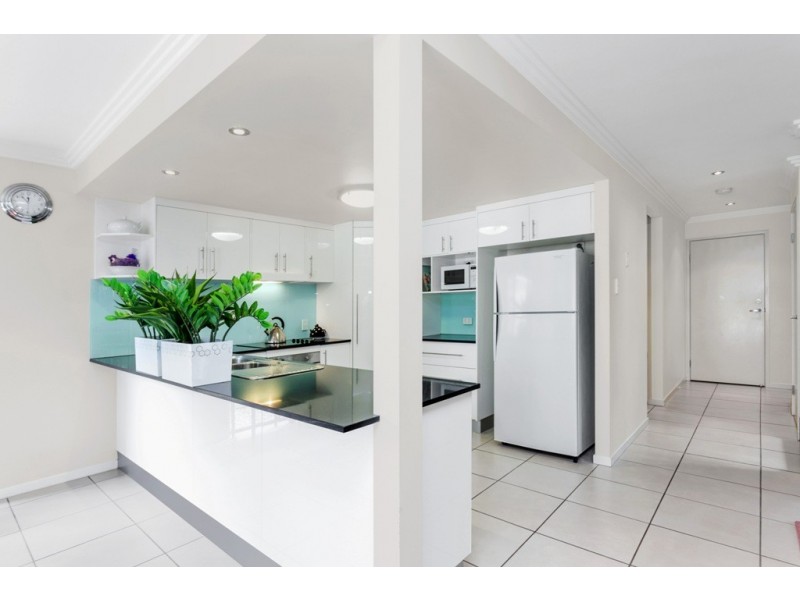 6 Watcombe Street, Wavell Heights QLD 4012