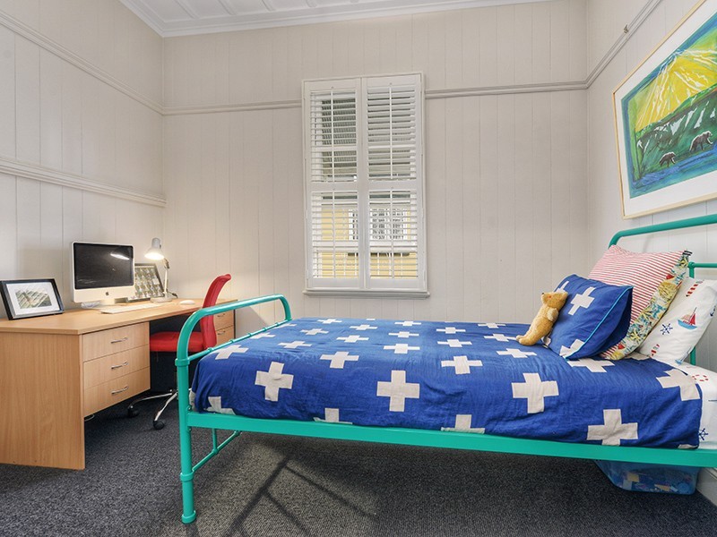 46 Swan Terrace, Windsor QLD 4030