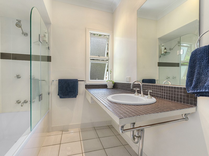 23 Mornington Street, Red Hill QLD 4059