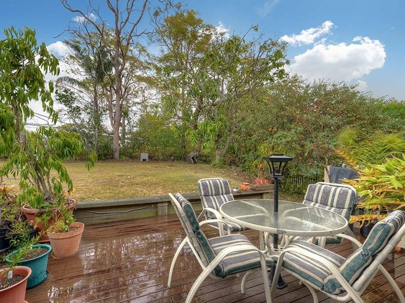 19 Normanton Street, Stafford Heights QLD 4053