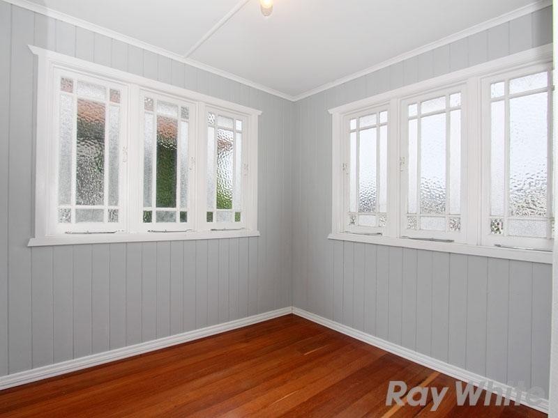 7 Lambert Street, Gordon Park QLD 4031