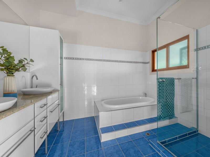 133 Gracemere Street, Grange QLD 4051