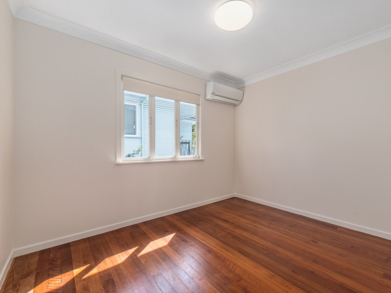 49 Rennie Street, Indooroopilly QLD 4068