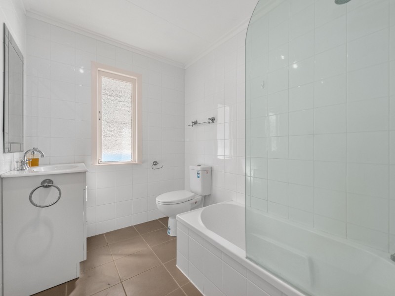 49 Rennie Street, Indooroopilly QLD 4068