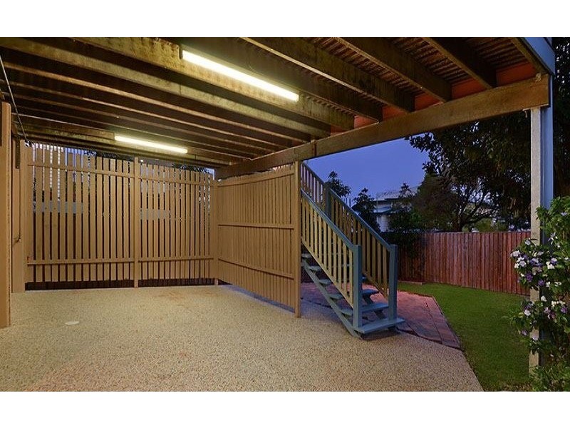 16a Gail Street, Kedron QLD 4031