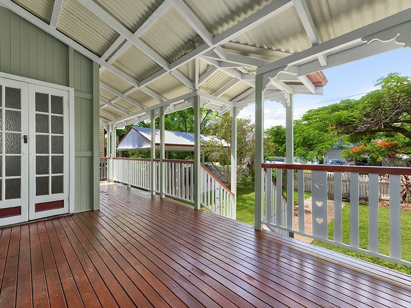 27 Mein Street, Hendra QLD 4011