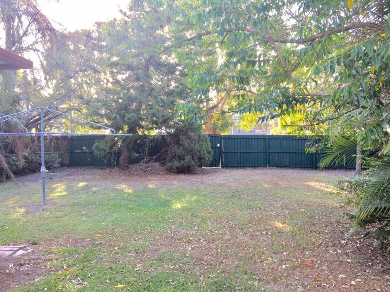 36 Ballantine Street, Chermside QLD 4032
