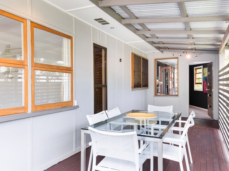 17 Playfair Street, Tarragindi QLD 4121