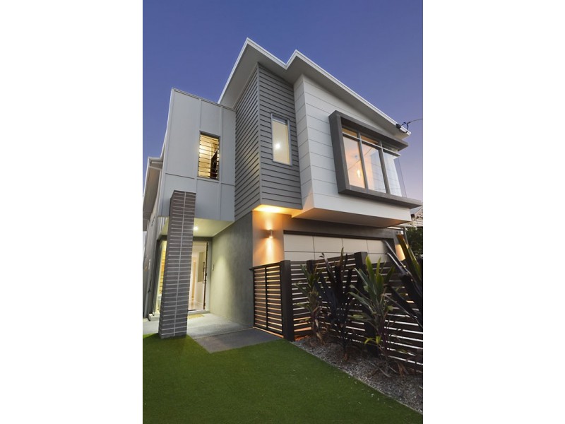 59 Raceview Avenue, Hendra QLD 4011