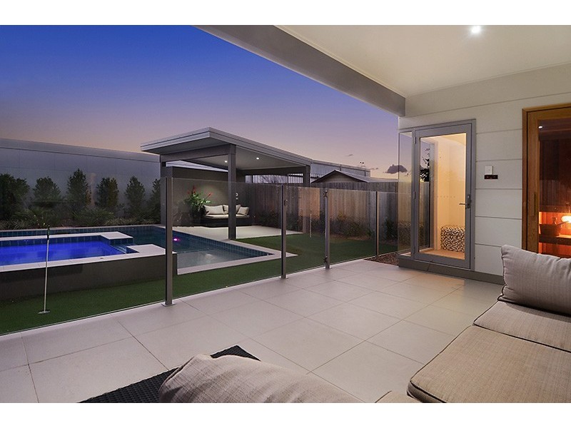 59 Raceview Avenue, Hendra QLD 4011