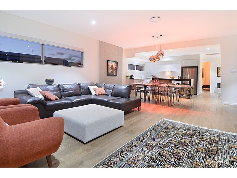 59 Raceview Avenue, Hendra QLD 4011