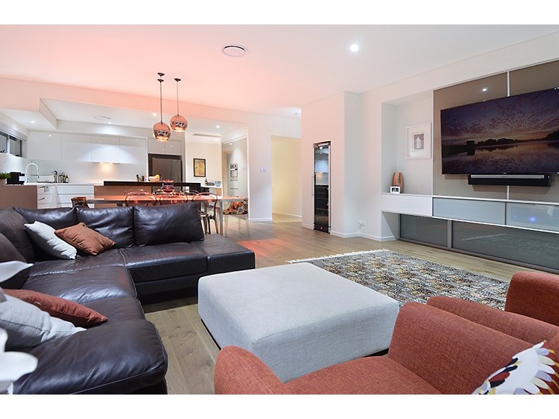 59 Raceview Avenue, Hendra QLD 4011