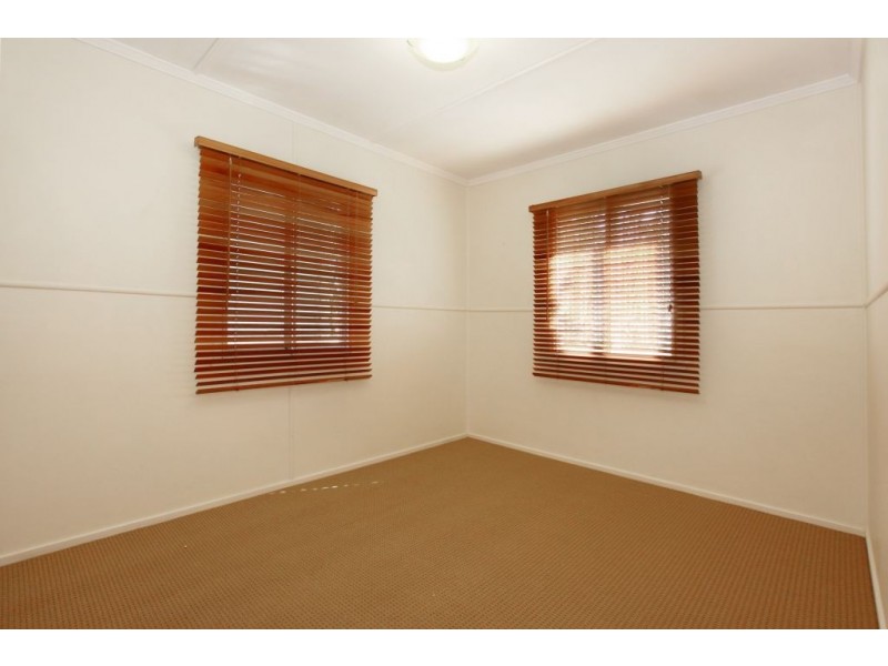 37 Corowa Street, Wavell Heights QLD 4012