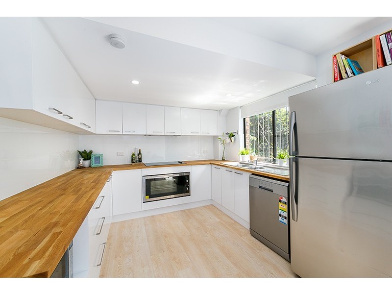 1/64 Norman Drive, Chermside QLD 4032