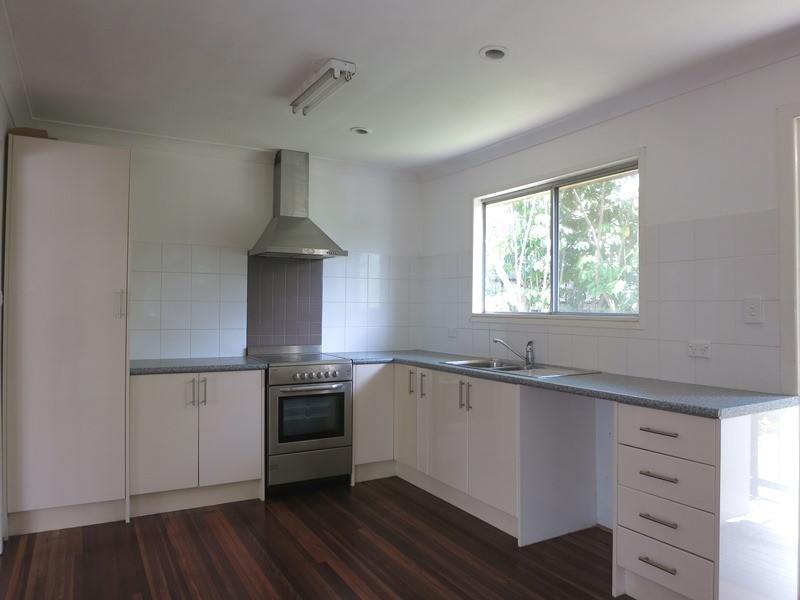 4 Baronia Court, Everton Hills QLD 4053