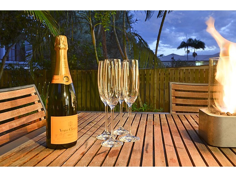 2/10 Norman Street, Ascot QLD 4007