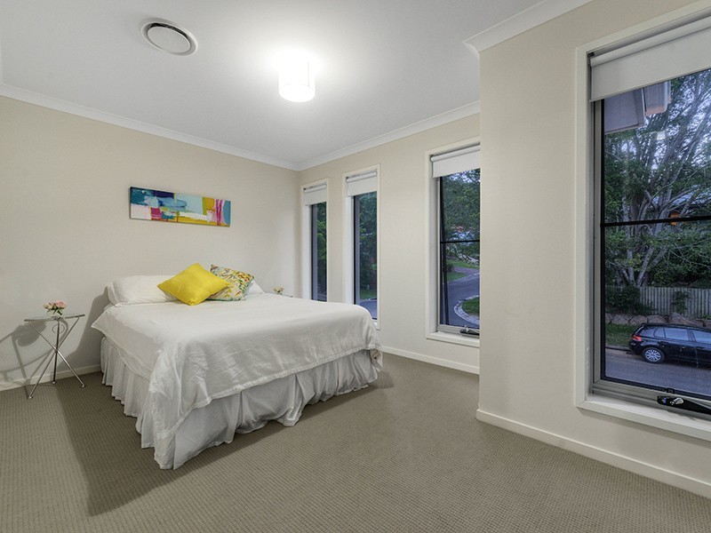 26 Yallamurra Street, The Gap QLD 4061