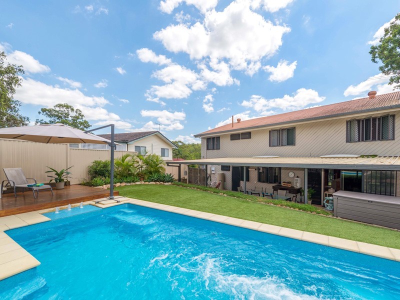 66 Corrofin Street, Ferny Grove QLD 4055