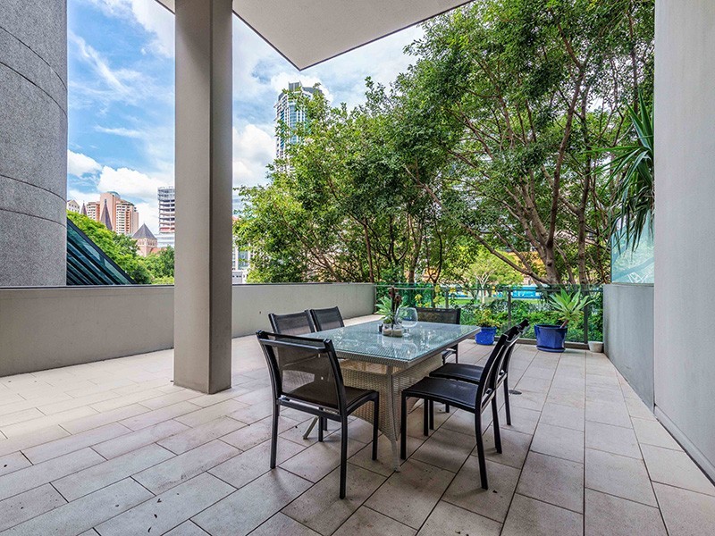 002/107-109 Astor Terrace, Spring Hill QLD 4000