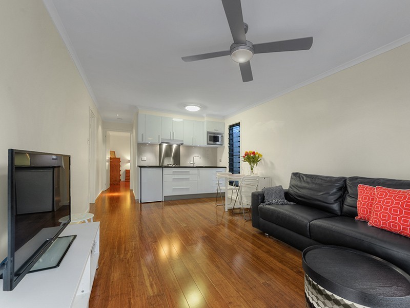 16 Nundah Street, Kedron QLD 4031